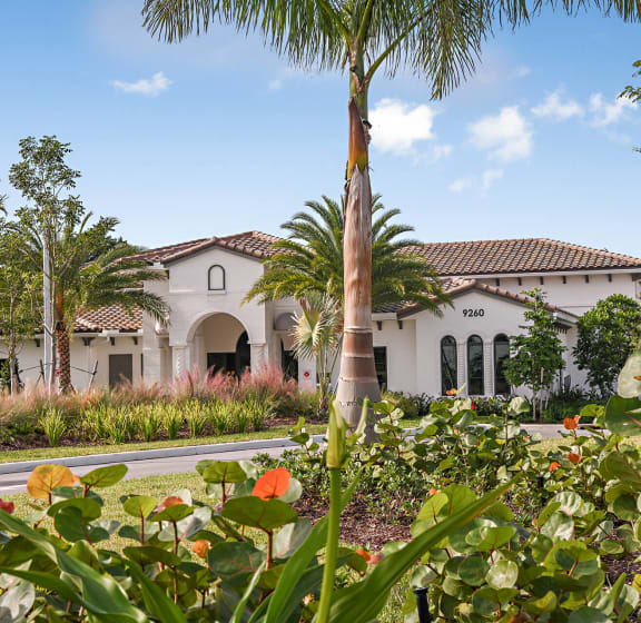 Boca Vue Luxury Apartments in Boca Raton FL