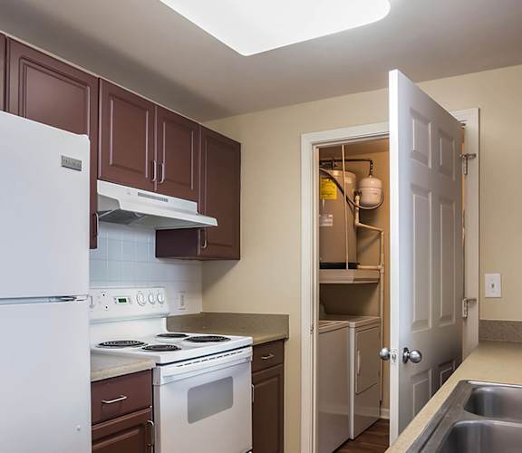 Kitchen area-Jazz District Apartments, Kansas City, MO