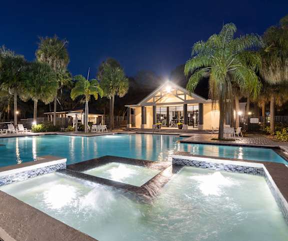Pool and spa at Caribbean Breeze Apartments in Tampa, Florida