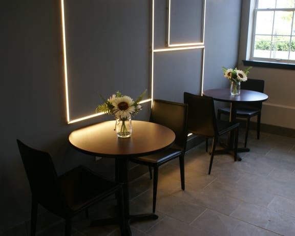 Photo Gallery Image