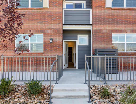 Entry at Brownstones at Palisade Park, Broomfield, 80023