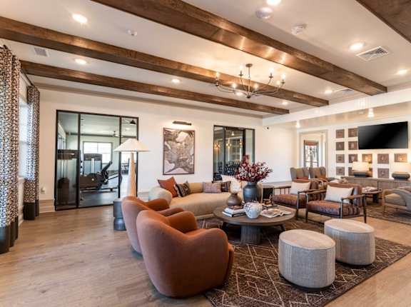 250 West Apartments in Florence, SC Lounge