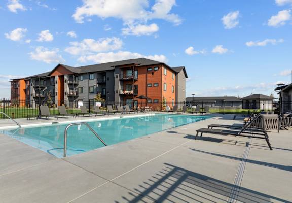 Vicinity at Horn Rapids Pool with Lounge Chairs