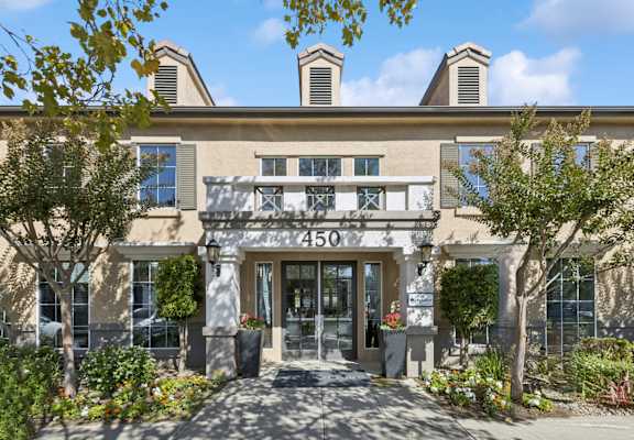 Bridgeport Ranch apartments 450 Pittman Rd, Fairfield, CA 94534