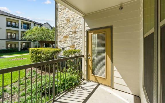 Balcony at Discovery at Kingwood, Texas, 77339