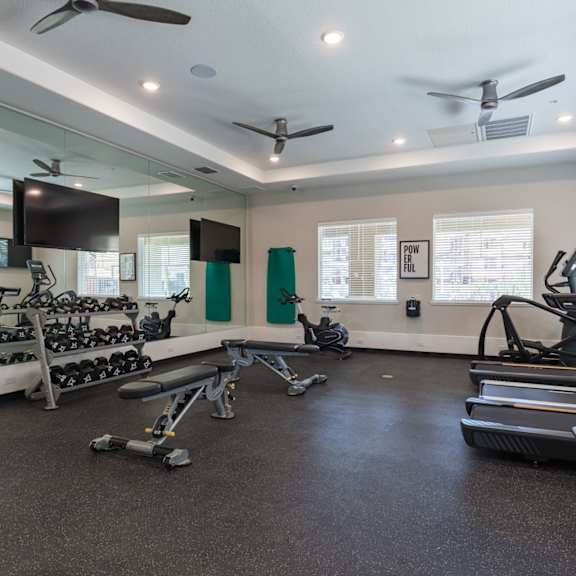 Gym at Heritage Landing Apartments, California, 95973