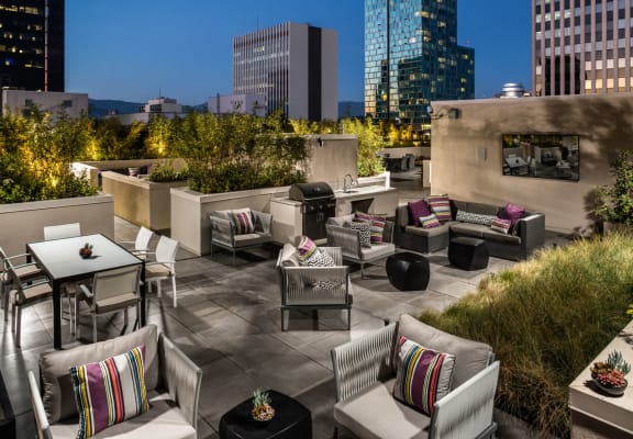 Rooftop Lounge at Berkshire K2LA in Los Angeles