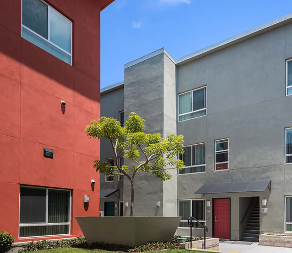 Building exterior, MacArthur Park Apartments, Los Angeles, CA