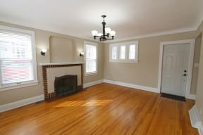 929 Summit Ave Carriage House, St Paul, Minnesota