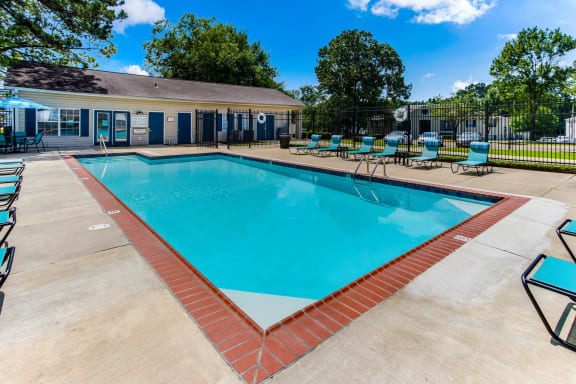 Pool at Arbor Park Apartments, Jackson