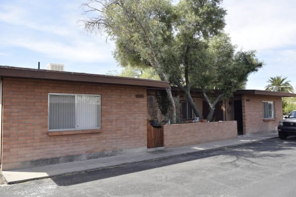 2862 N Sparkman Blvd at San Xavier Casitas, Tucson