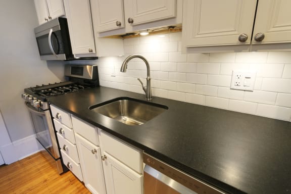 Summit Apartments in St. Paul, Minnesota