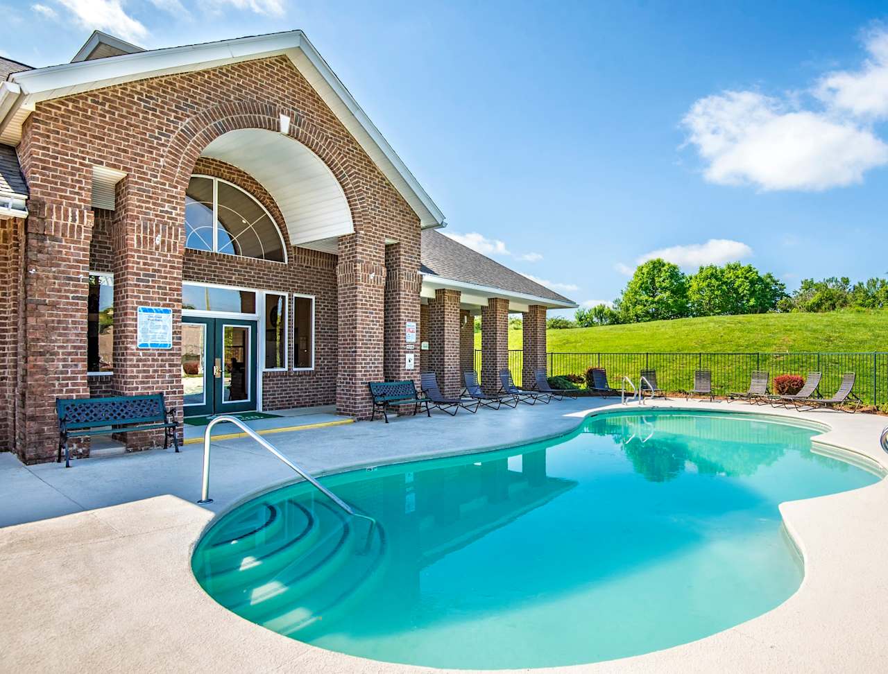 Oak Crest Apartment Homes 1 of 1