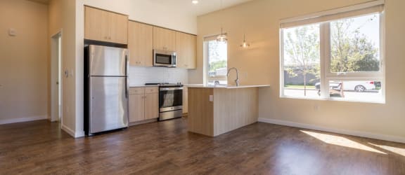 Meritage West Apartments in Boise, Idaho Kitchen and Dining Area