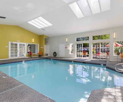 Saratoga Apartments in Everett, Washington Indoor Pool