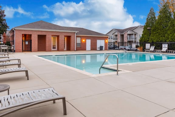 Swimming Pool With Sundecks at Terraces at Southaven, Southaven, MS