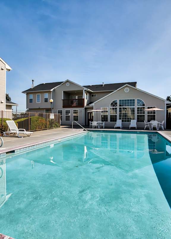 Cornerstone Apartments in Yakima, WA Pool