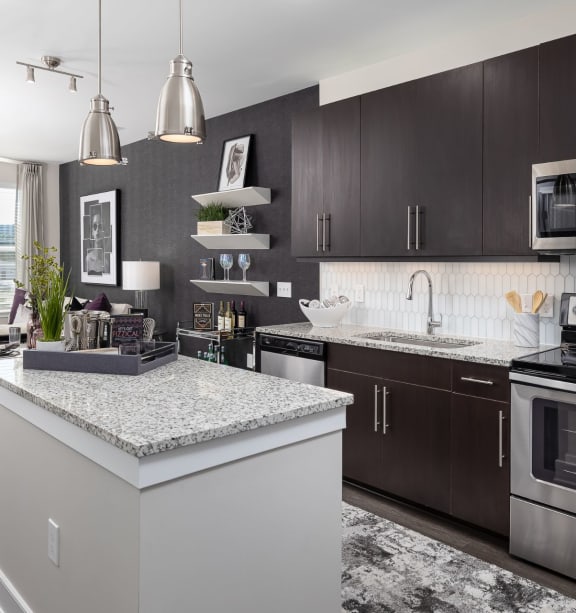 Cameron Square Apartments in Alexandria, VA