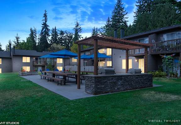 Grilling Area at North Creek Apartments