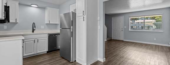 Sugar Pine Townhomes in Boise, Idaho Kitchen and Living Room
