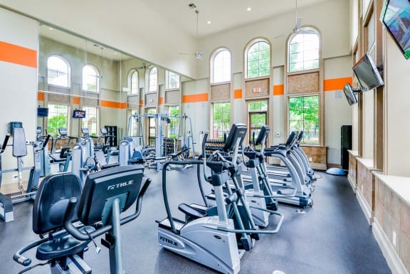 Mission at La Villita offers a high energy fitness facility for resitents!