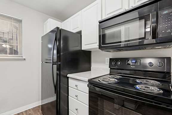 Kitchen at Saratoga, Washington, 98204