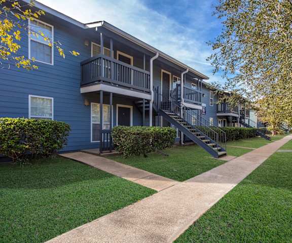 Exterior View at Timber at the Bay, Gulfport, 39507