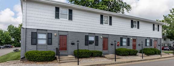 Homes Exterior Shots at Spring Creek Townhomes, Springfield, IL