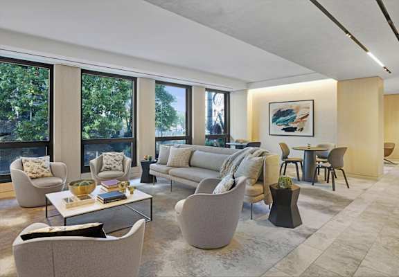 555 Apartments in Washington, DC Clubhouse Lounge with Ample Seating