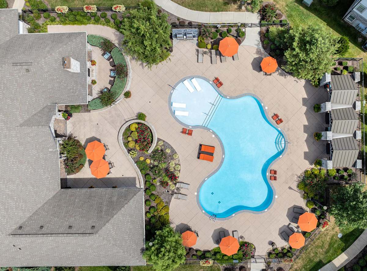 Vintage at Emory Road Apartments aerial saltwater pool - Powell, TN