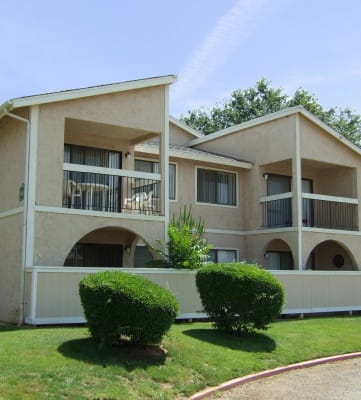 Dominium_Mountain View_Exterior Building Image