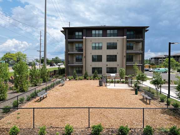 Pet Park at District at Riverside Apartments, Chattanooga, 37406