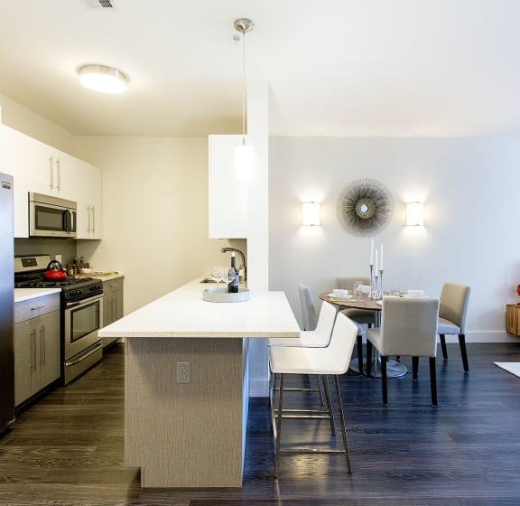 Spacious and Bright Floor Plan at Gatehouse 75 in Charlestown MA 02129