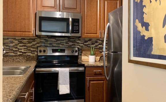 Bedroom at Madison Oaks Apartment Homes, LLC, Palm Harbor, FL 34684