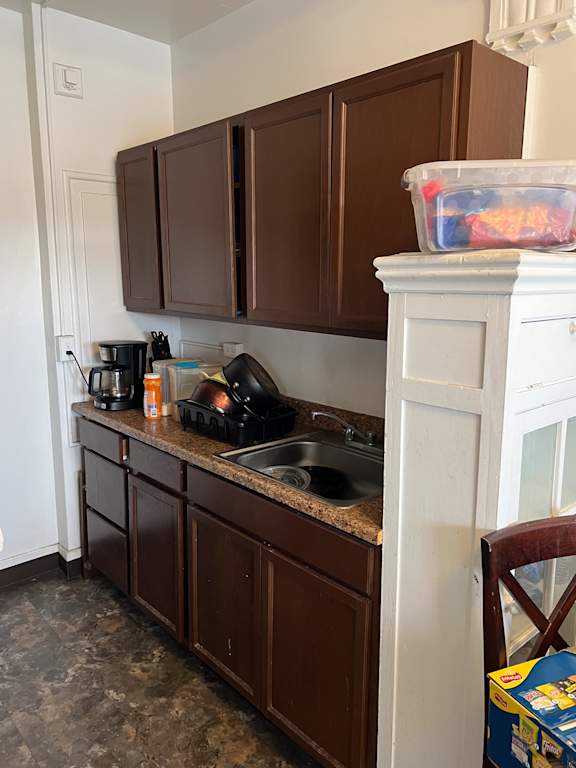 Fully Equipped Kitchen at Lifestyle Apartments at Syracuse, Syracuse, NY