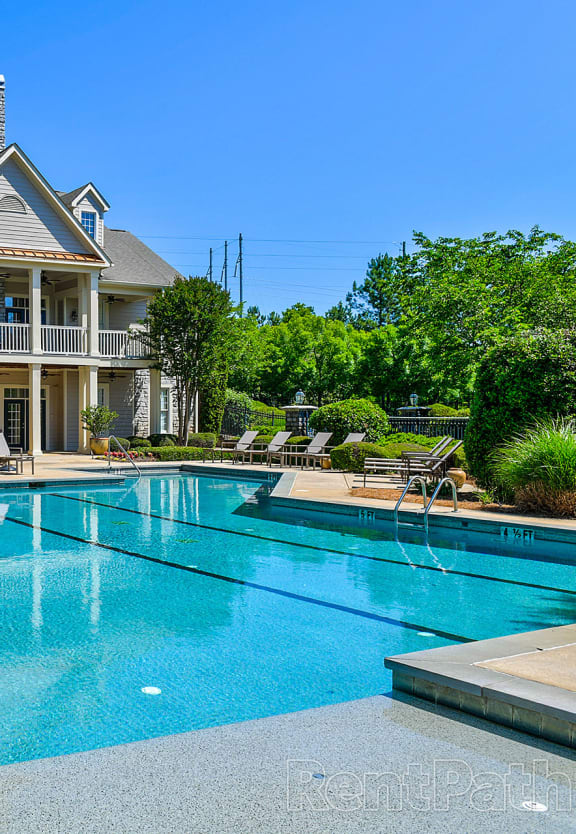 greystone-columbus-park-pool-clubhouse