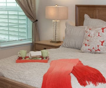 Brunswick Ohio Apartment Rentals Redwood Living Plum Creek Stoney Run Flash Gallery Bedroom