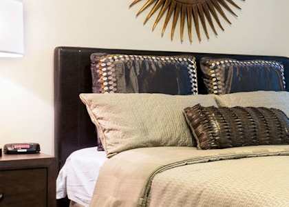 Midland Michigan Apartment Rentals Redwood Living Redwood Midland Flash Gallery Bedroom