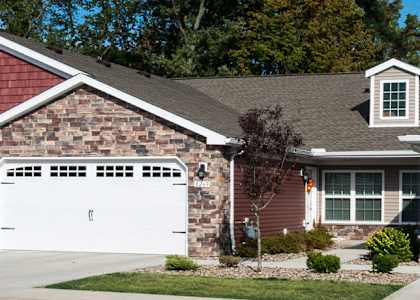 Macomb Michigan Apartment Rentals Redwood Living Redwood Macomb