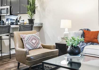 Superior Township Michigan Apartment Rentals Redwood Superior Township Flash Gallery Living Room