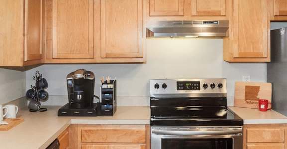 Findlay Ohio Apartment Rentals Redwood Living Redwood Findlay Flash Gallery Kitchen