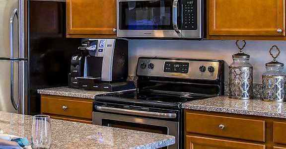 Washington Township Michigan Apartment Rentals Redwood Living Redwood Washington Township MI Flash Gallery Kitchen