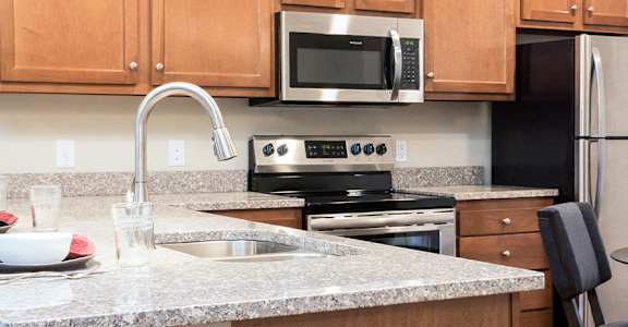 White Lake Michigan Apartment Rentals Redwood Living Redwood White Lake Flash Gallery Kitchen