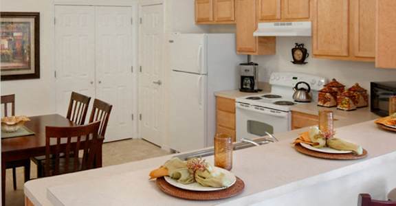 Brunswick Ohio Apartment Rentals Redwood Living Plum Creek Stoney Run Flash Gallery Kitchen