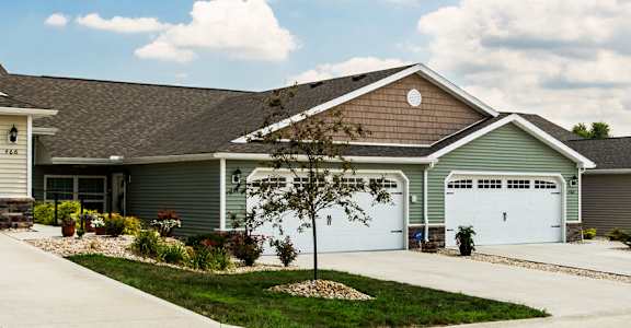 Perrysburg Ohio Apartment Rentals Redwood Living Redwood Perrysburg Woodmont Drive Flash Gallery Exterior