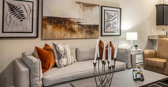 New Albany Ohio Apartment Rentals Redwood Living Redwood New Albany Flash Gallery Living