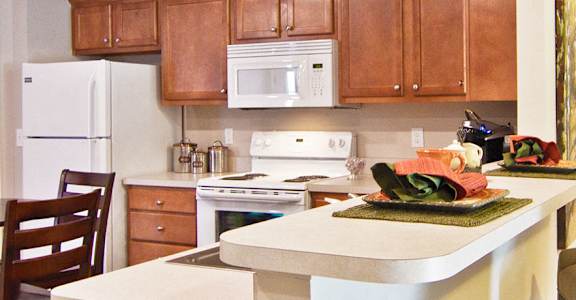North Ridgeville Ohio Apartment Rentals Redwood Living Redwood North Ridgeville Ira Drive Flash Gallery Kitchen