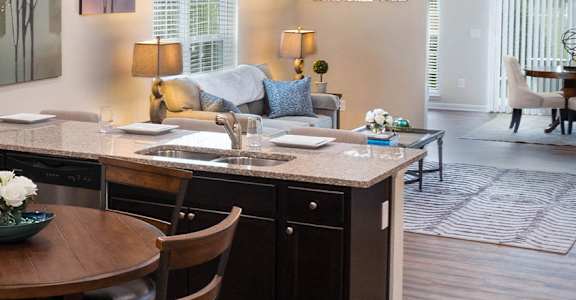 Shelby Township Michigan Apartment Rentals Redwood Living Redwood Shelby Township Flash Gallery Living