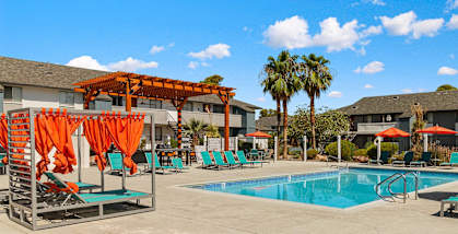 Resort style pool at Accent on Rainbow
