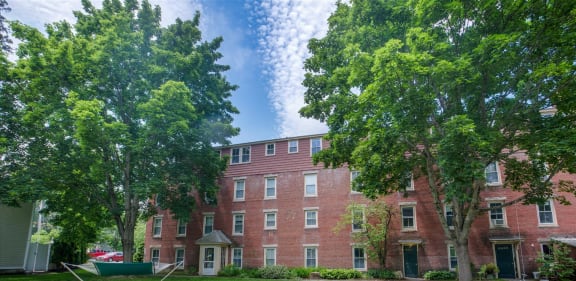 Taymil Argyle Street Apartment Homes Building Exterior